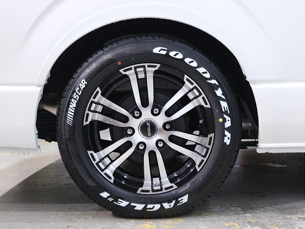 17in　FLEXオリジナル　Delf02　アルミホイール×GOODYEAR　ナスカータイヤ！