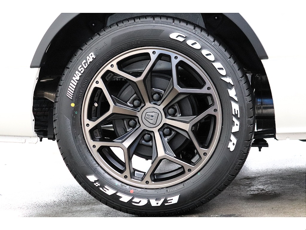 ハイエース高崎店にて展示中！027-329-5670