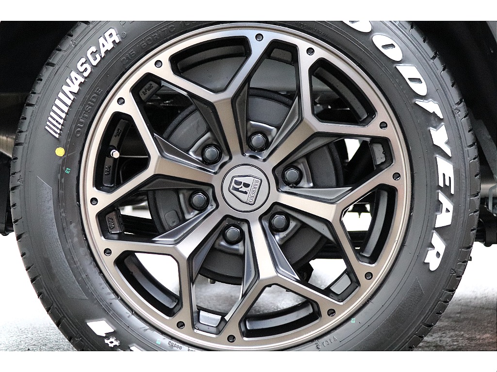 ハイエース高崎店にて展示中！027-329-5670