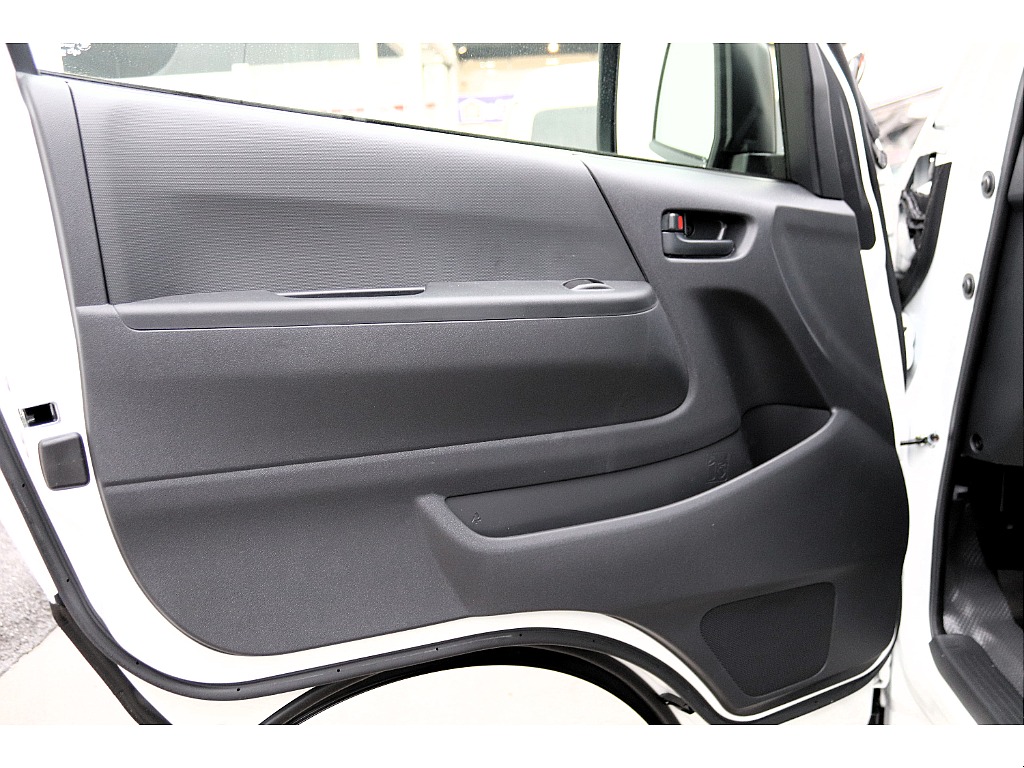 ハイエース高崎店にて展示中！027-329-5670