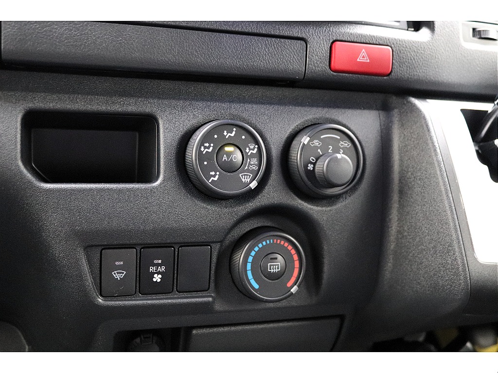 ハイエース高崎店にて展示中！027-329-5670