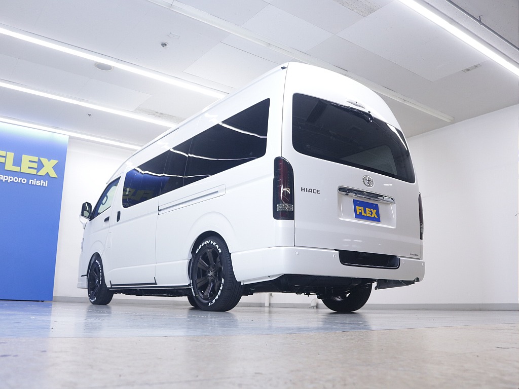 トヨタ ハイエースバン(20枚目)