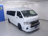 トヨタ ハイエースバン(9枚目)