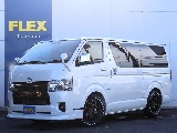 新車　ハイエースバン　2.0L　スーパーGL　ダークプライムⅡ　ガソリン2WD　新作アルミホイール搭載車両！