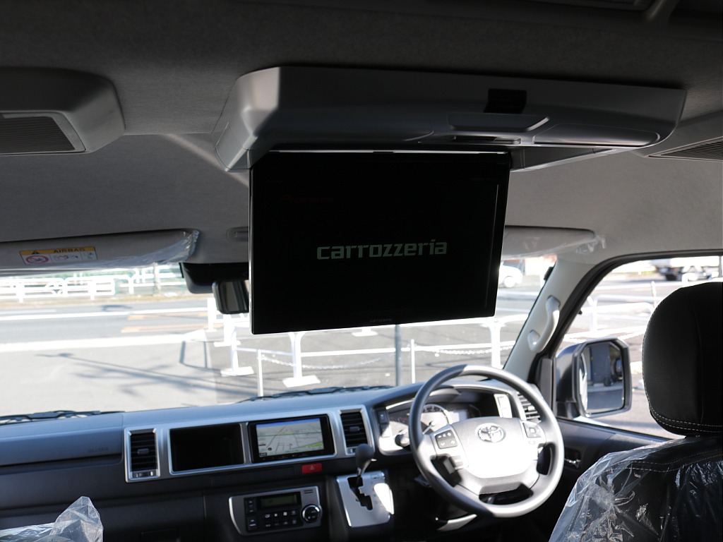 パイオニア７インチＳＤナビパイオニアフリップダウンモニター装備！！