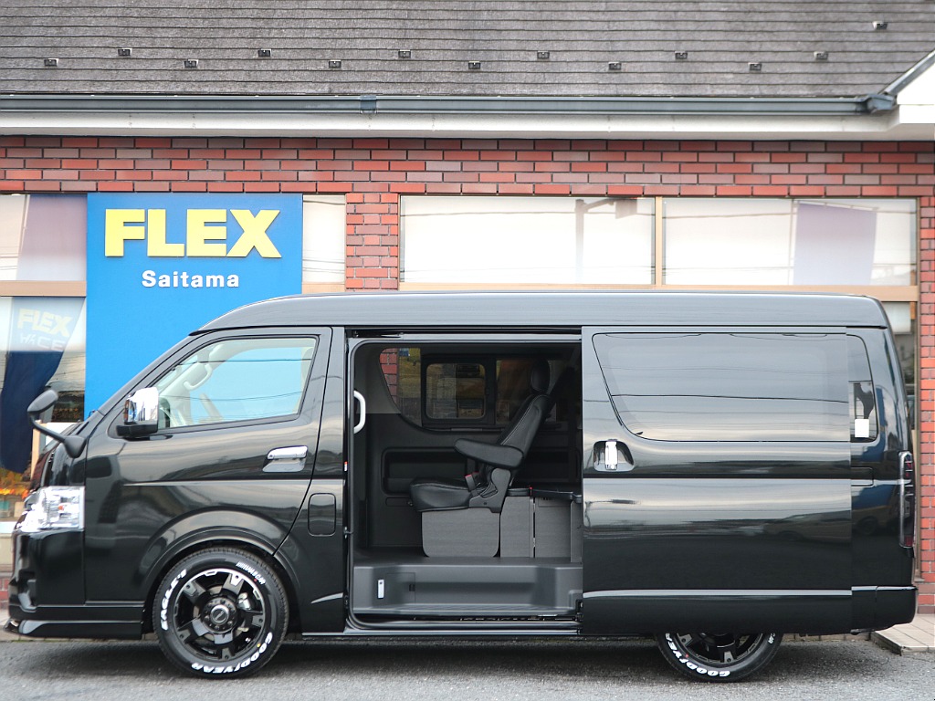 広々とした開口部で乗り降りも楽々☆