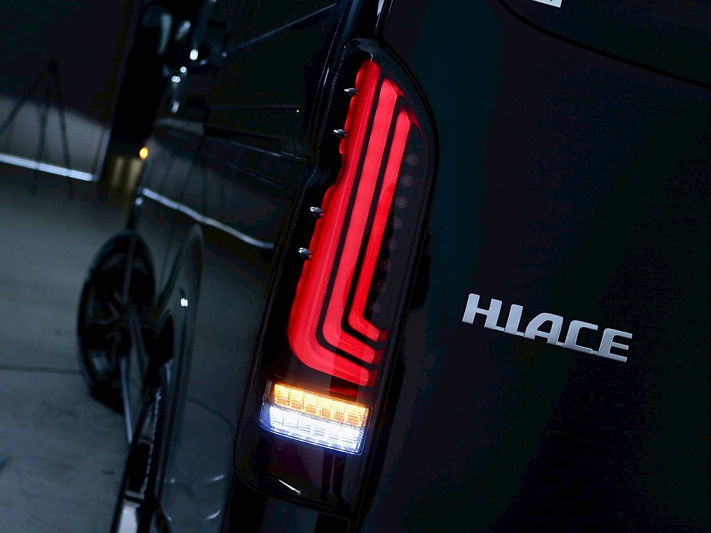 トヨタ ハイエース(12枚目)