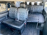 トヨタ ハイエース(3枚目)