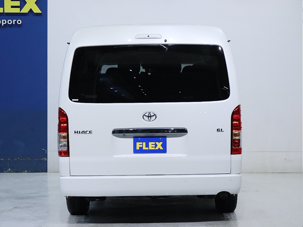 リアもかっこよく仕上がっております！