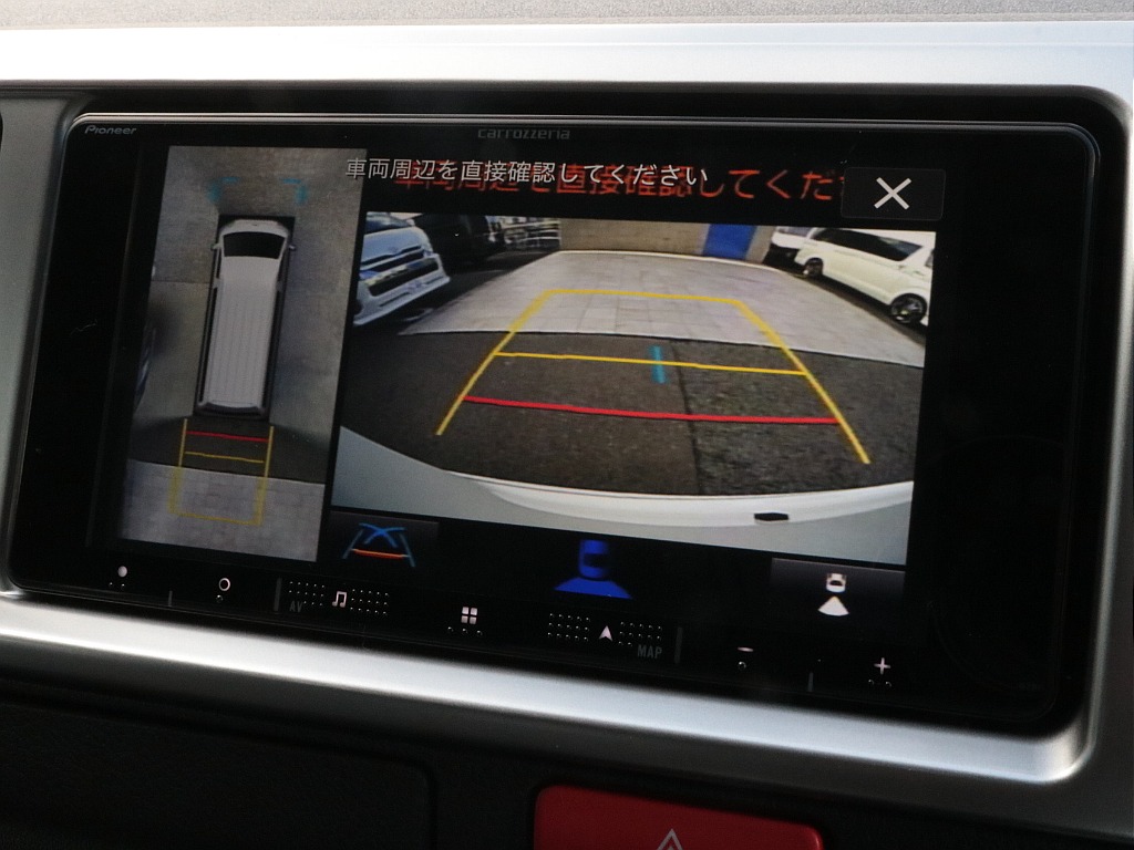 バックカメラ、パノラミックビューモニター！