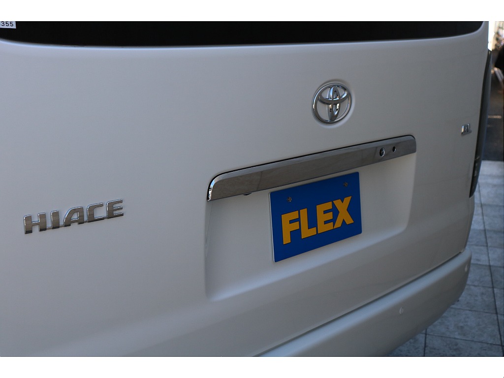 メッキエンブレム、リアガーニッシュ！