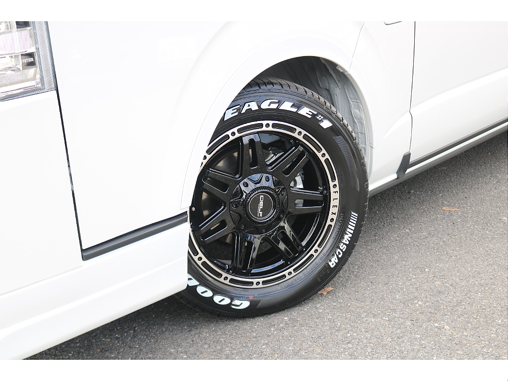 DELF04 17インチアルミ×グッドイヤーナスカータイヤ！