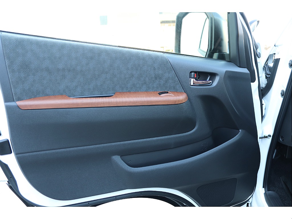 ◇ＦＬＥＸハイエース高崎店はお客様の理想をカタチにします◇追加カスタムお支払方法、お気軽にご相談ください◇