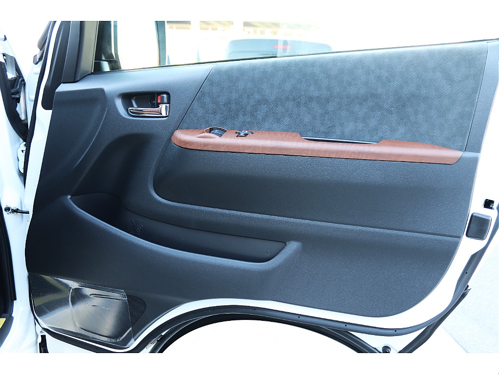 ◇ＦＬＥＸハイエース高崎店はお客様の理想をカタチにします◇追加カスタムお支払方法、お気軽にご相談ください◇