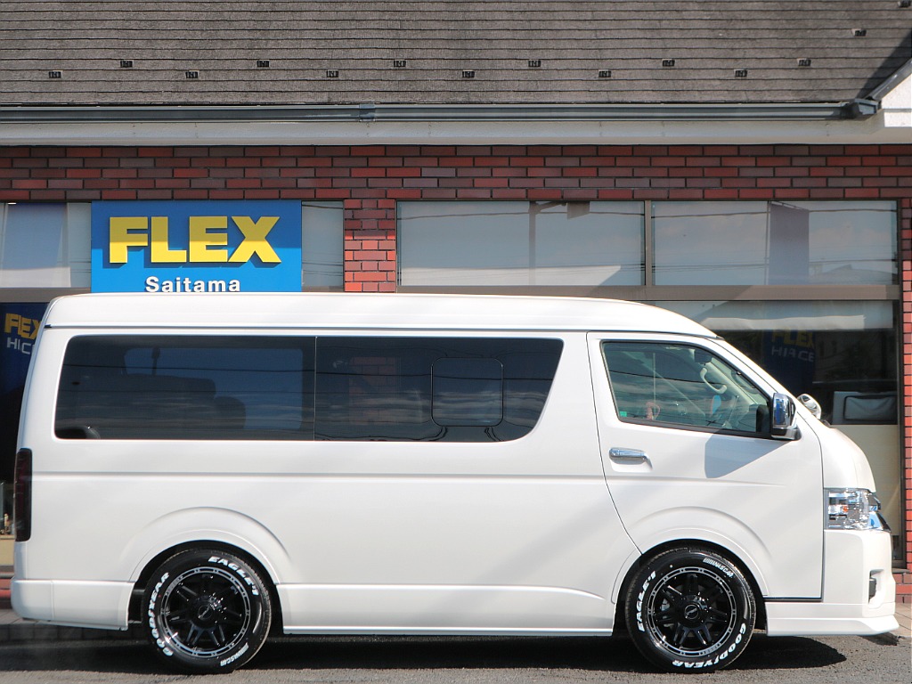 小窓付きスライド式ガラス☆