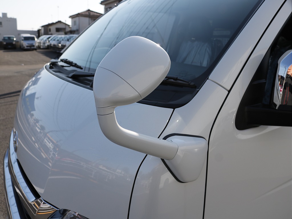 新車ワゴンＧＬリラクシングシートアレンジカスタム車両入庫！オリジナルフロントスポイラーオリジナルオーバーフェンダーオリジナルＬＥＤテールオリジナル１７インチアルミパイオニアＳＤナビフリップダウン装備！