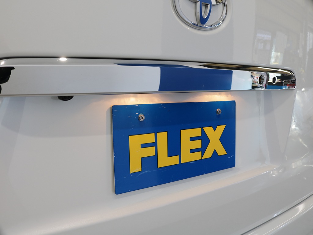 新車ワゴンＧＬリラクシングシートアレンジカスタム車両入庫！オリジナルフロントスポイラーオリジナルオーバーフェンダーオリジナルＬＥＤテールオリジナル１７インチアルミパイオニアＳＤナビフリップダウン装備！