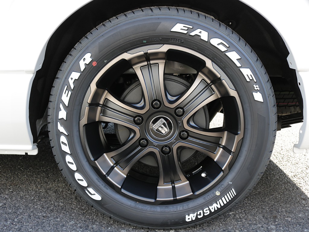 新車ワゴンＧＬリラクシングシートアレンジカスタム車両入庫！オリジナルフロントスポイラーオリジナルオーバーフェンダーオリジナルＬＥＤテールオリジナル１７インチアルミパイオニアＳＤナビフリップダウン装備！