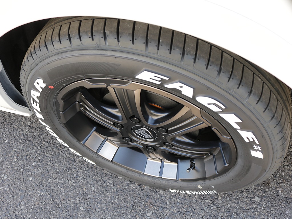 新車ワゴンＧＬリラクシングシートアレンジカスタム車両入庫！オリジナルフロントスポイラーオリジナルオーバーフェンダーオリジナルＬＥＤテールオリジナル１７インチアルミパイオニアＳＤナビフリップダウン装備！