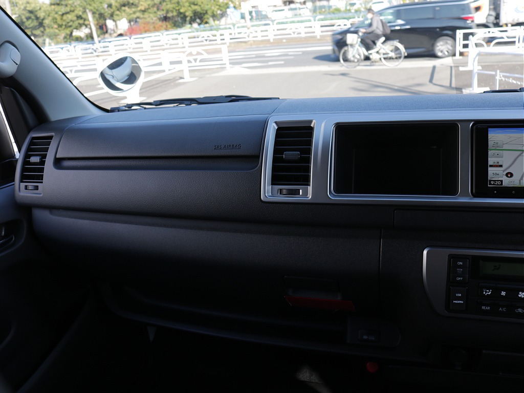 新車ワゴンＧＬリラクシングシートアレンジカスタム車両入庫！オリジナルフロントスポイラーオリジナルオーバーフェンダーオリジナルＬＥＤテールオリジナル１７インチアルミパイオニアＳＤナビフリップダウン装備！