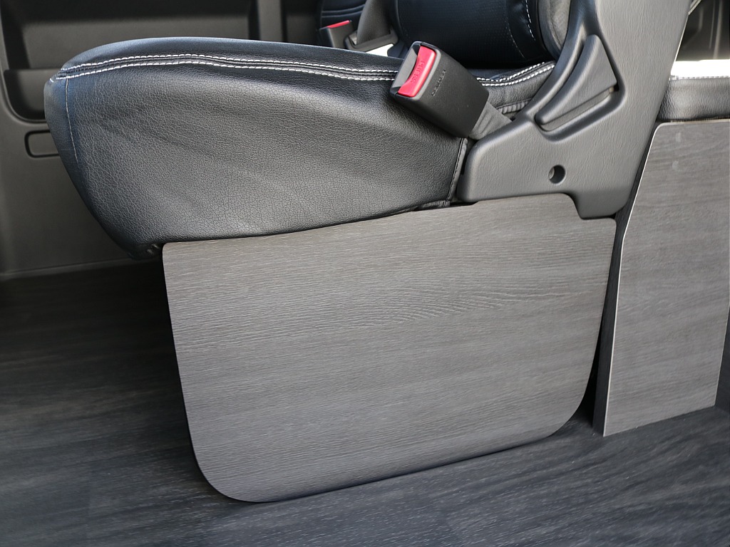 新車ワゴンＧＬリラクシングシートアレンジカスタム車両入庫！オリジナルフロントスポイラーオリジナルオーバーフェンダーオリジナルＬＥＤテールオリジナル１７インチアルミパイオニアＳＤナビフリップダウン装備！