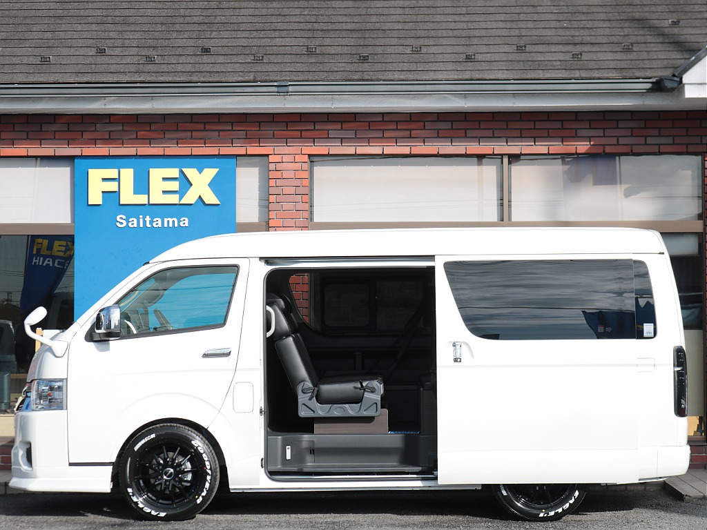 トヨタ&nbsp;ハイエース&nbsp;ワゴン2.7GLロング ミドルルーフ&nbsp;車中泊ベット&テーブル【Ｖｅｒ１内装】&nbsp;埼玉県の詳細画像&nbsp;その13