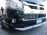 新車ハイエースワゴンＧＬリラクシングシートアレンジ施工済み大画面アルパインツインナビパッケージ装備！オリジナルフロントスポイラーオリジナル１７インチアルミ１．５インチダウンオーバーフェンダーテール装備