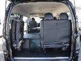 新車ハイエースワゴンＧＬリラクシングシートアレンジ施工済み大画面アルパインツインナビパッケージ装備！オリジナルフロントスポイラーオリジナル１７インチアルミ１．５インチダウンオーバーフェンダーテール装備