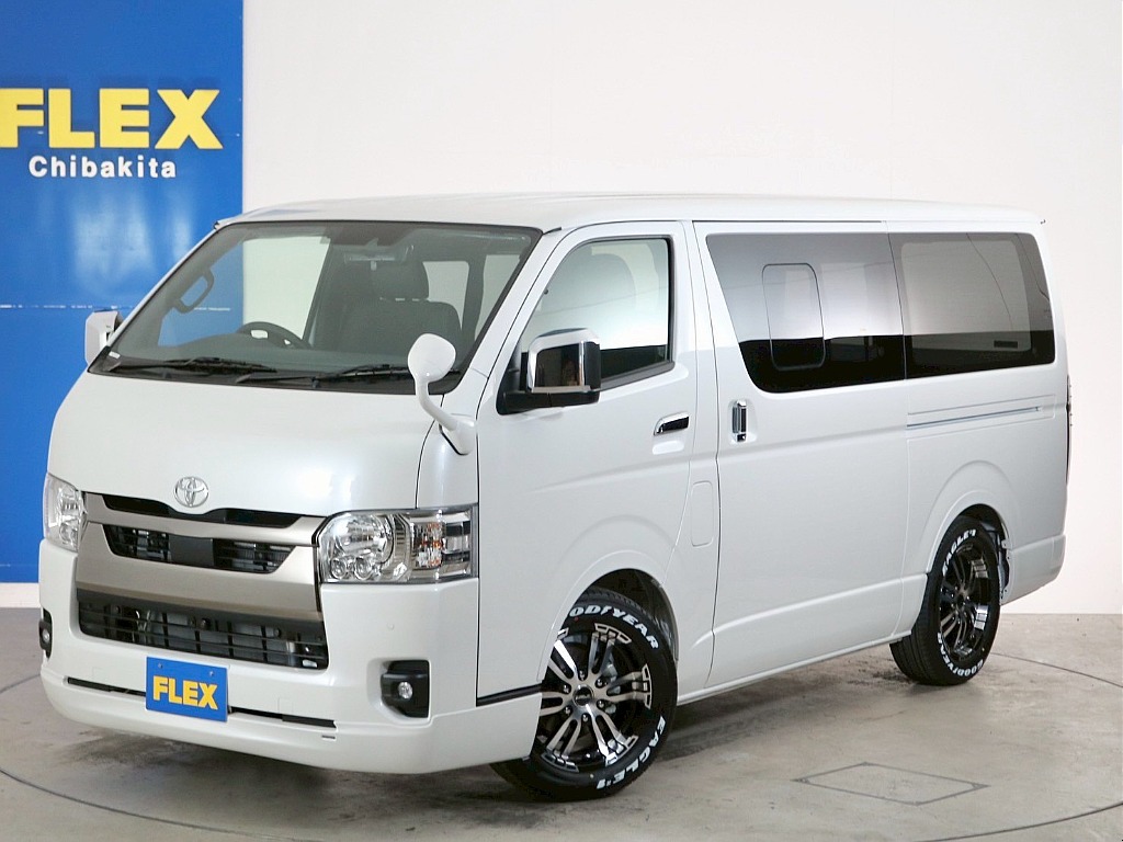 トヨタ ハイエースバン(24枚目)