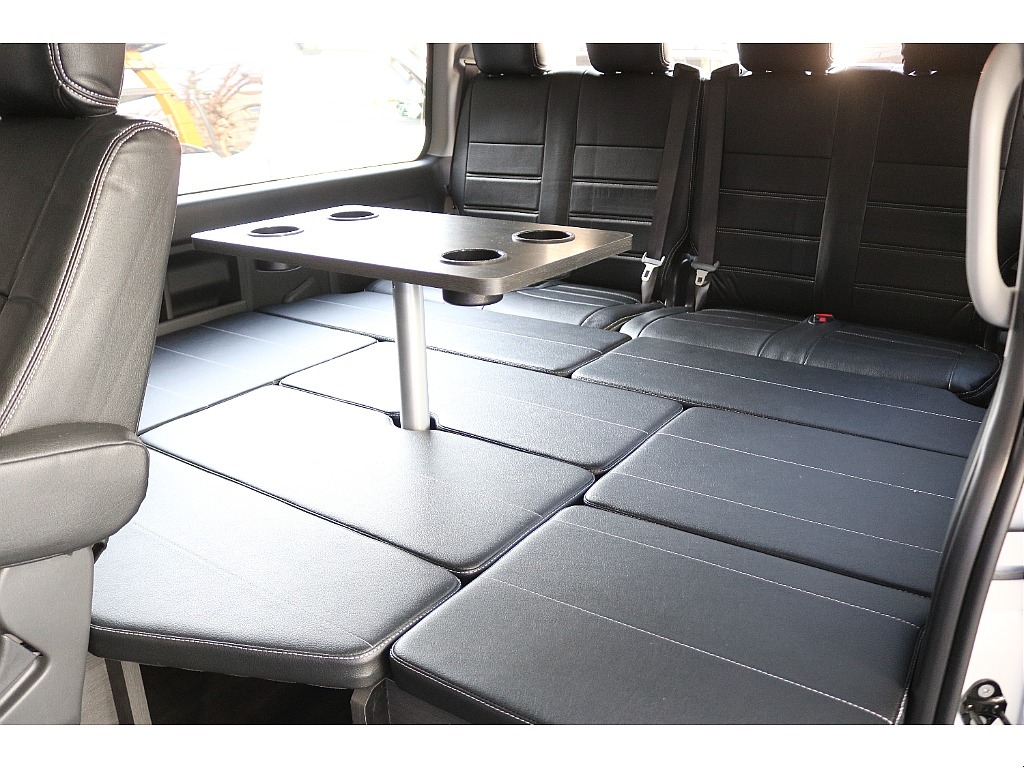 フラット空間！