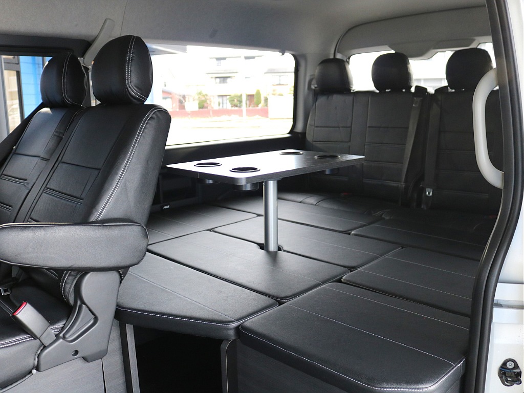 専用テーブル付き