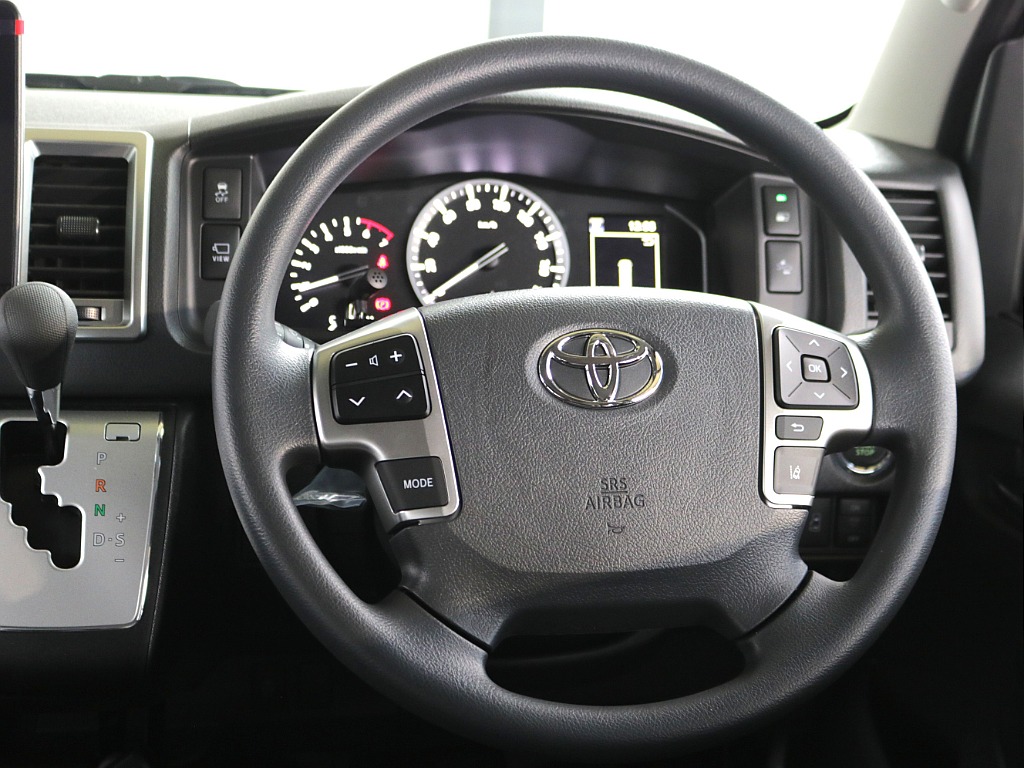 純正ステアリング