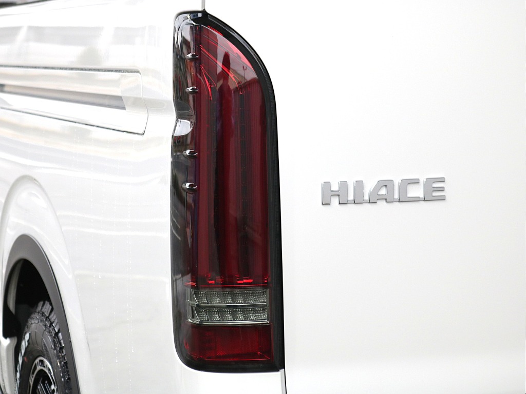 オリジナルLEDテールランプ