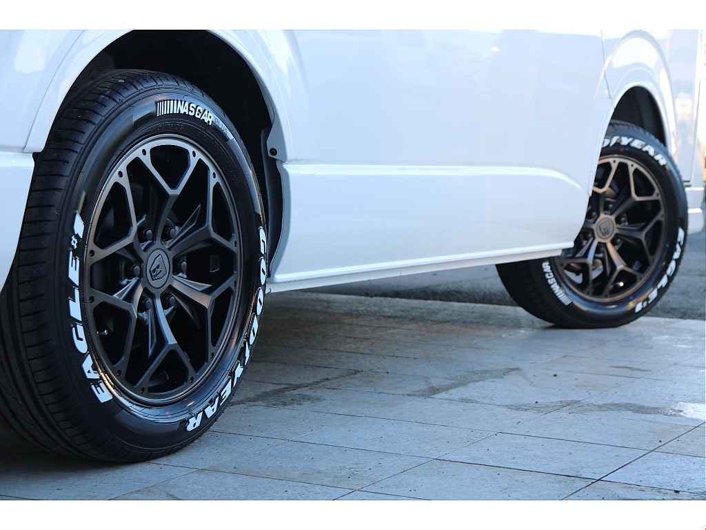 トヨタ&nbsp;ハイエース&nbsp;ワゴン2.7GLロング ミドルルーフ 4WD&nbsp;【先行UP！】シートアレンジRelaxing&nbsp;長野県の詳細画像&nbsp;その12