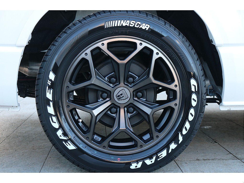 トヨタ&nbsp;ハイエース&nbsp;ワゴン2.7GLロング ミドルルーフ 4WD&nbsp;【先行UP！】シートアレンジRelaxing&nbsp;長野県の詳細画像&nbsp;その13