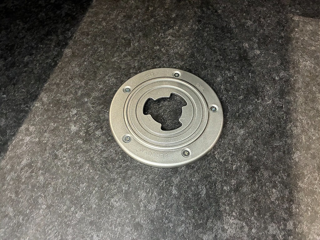 見積もりや納期等は【011-889-1166】までお気軽にお申し付けください。