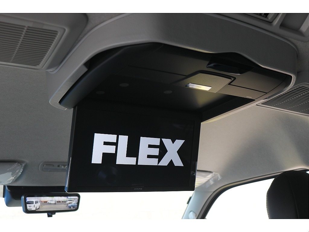 アルパイン12.8インチフリップダウンモニター！