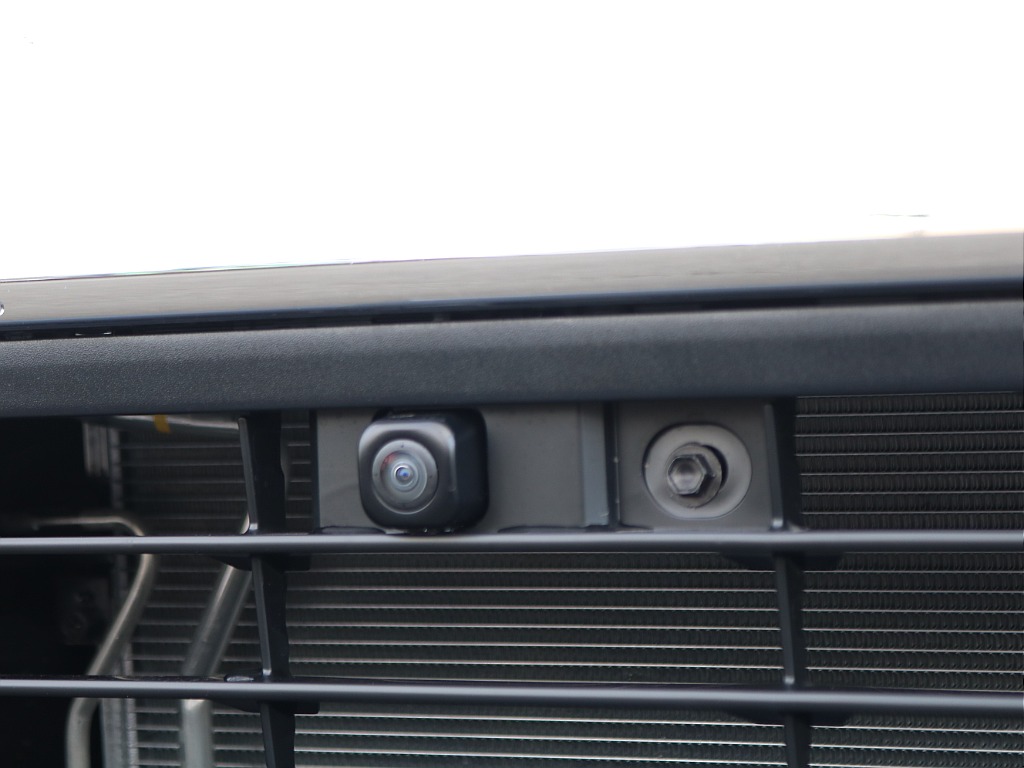 ＦＬＥＸグループは「すべての人に愛車を」をコンセプトに車種別に全国展開中！愛車と一緒に、ライフスタイルを充実させてもらいたいという思いで、ランクル仙台泉店では皆様のご要望になんでもお応えします♪