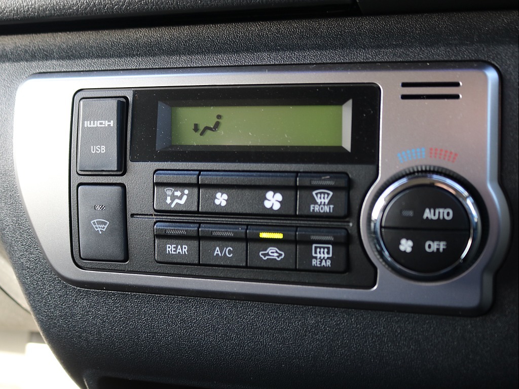 ＦＬＥＸグループは「すべての人に愛車を」をコンセプトに車種別に全国展開中！愛車と一緒に、ライフスタイルを充実させてもらいたいという思いで、ランクル仙台泉店では皆様のご要望になんでもお応えします♪