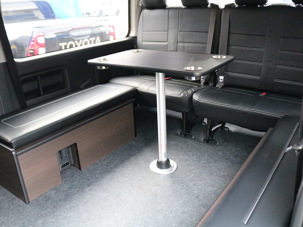 ＦＬＥＸグループは「すべての人に愛車を」をコンセプトに車種別に全国展開中！愛車と一緒に、ライフスタイルを充実させてもらいたいという思いで、ランクル仙台泉店では皆様のご要望になんでもお応えします♪