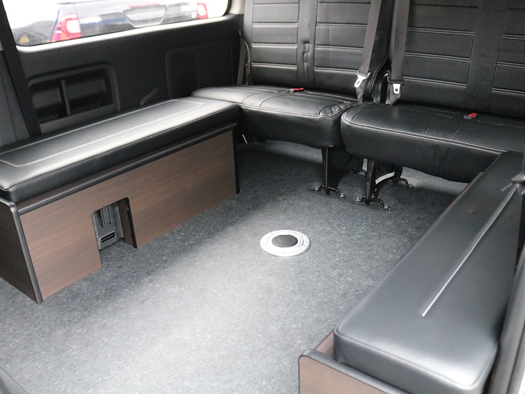 ＦＬＥＸグループは「すべての人に愛車を」をコンセプトに車種別に全国展開中！愛車と一緒に、ライフスタイルを充実させてもらいたいという思いで、ランクル仙台泉店では皆様のご要望になんでもお応えします♪