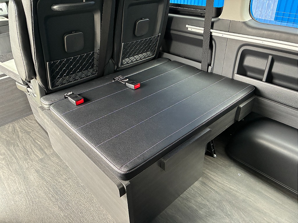 トヨタ ハイエース(11枚目)