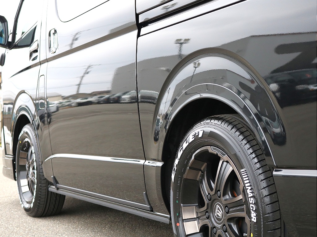 トヨタ ハイエース(17枚目)