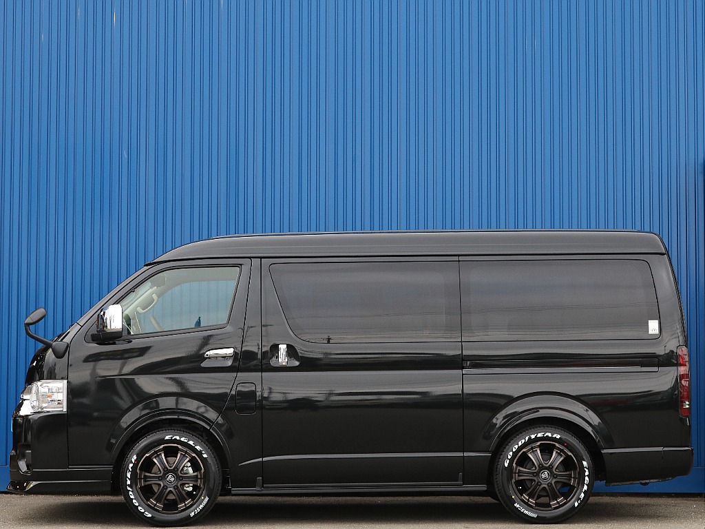 トヨタ ハイエース(5枚目)