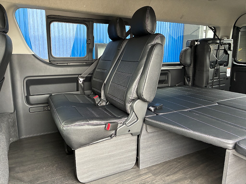 トヨタ ハイエース(7枚目)