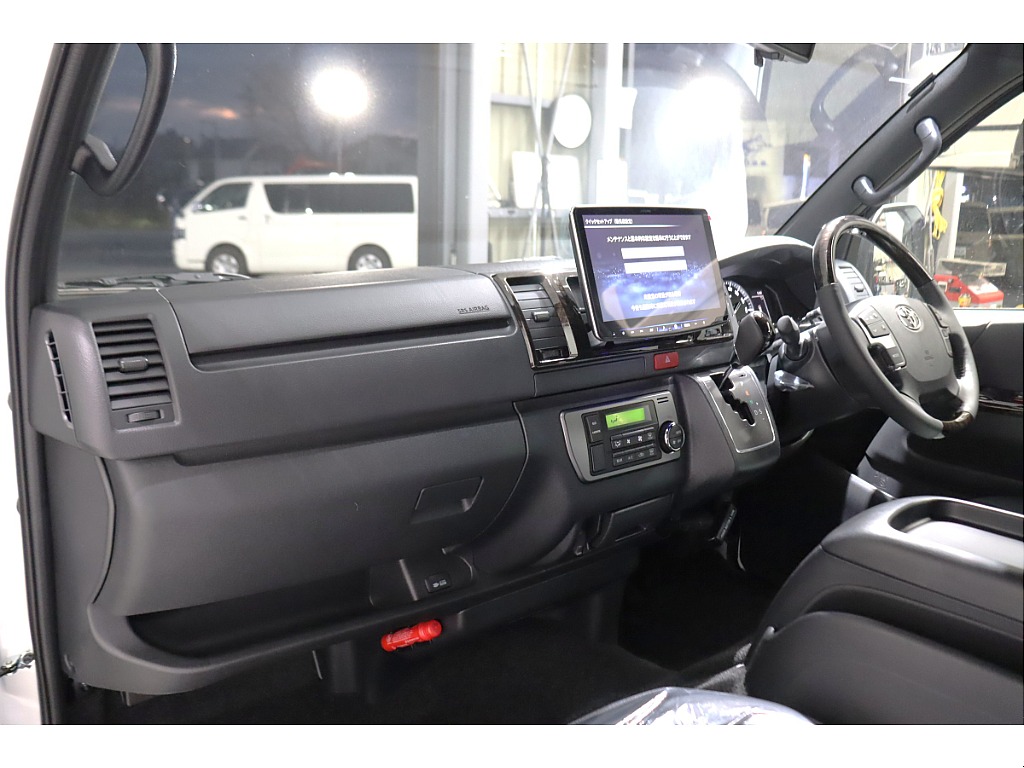 助手席エアバックを標準装備！