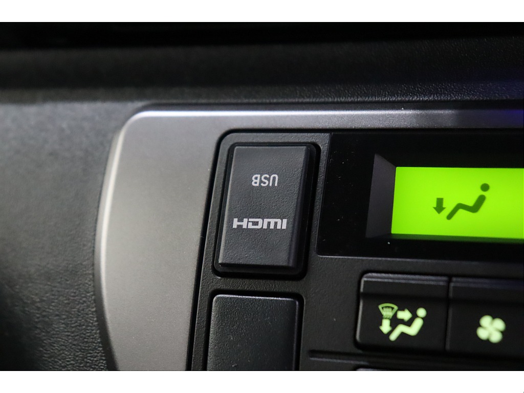 トヨタ ハイエースバン(28枚目)