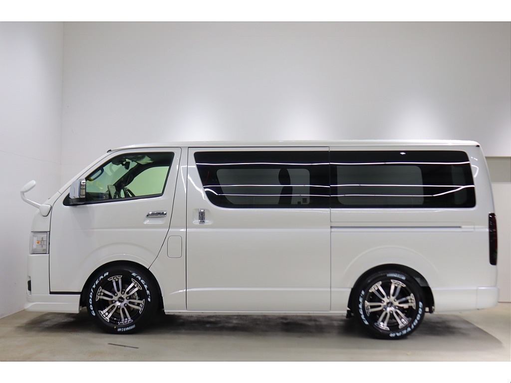トヨタ ハイエースバン(48枚目)