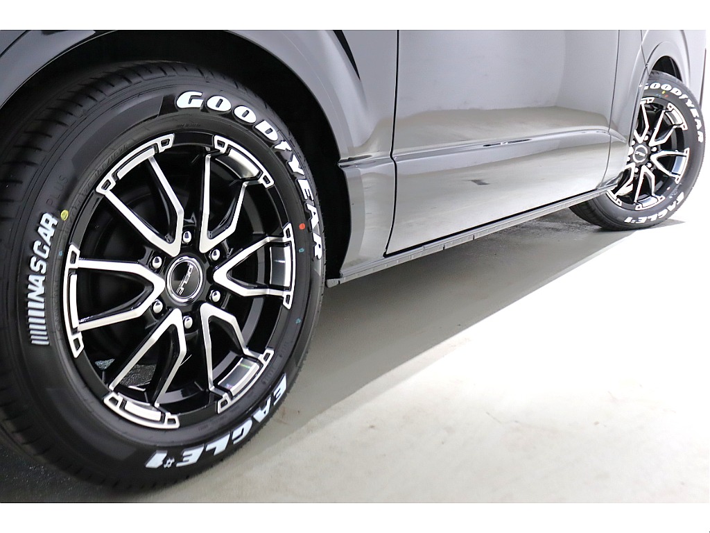 トヨタ&nbsp;ハイエースバン&nbsp;5D2.0スーパーGLダークプライムⅡロング&nbsp;デジタルインナーミラー/パノラミックビューモニター&nbsp;埼玉県の詳細画像&nbsp;その15