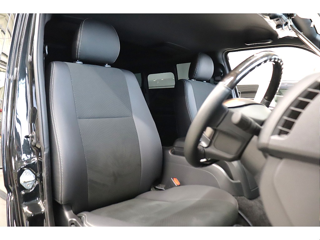 ダークプライムⅡ専用ハーフレザーシート！